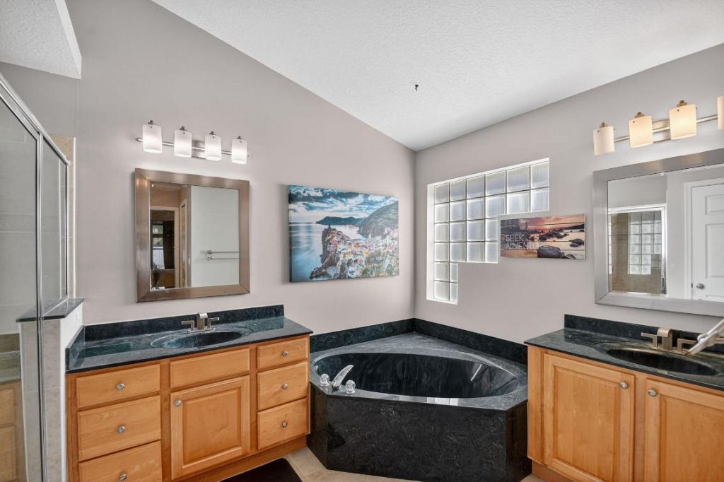 2725 Pointe Circle, Greenacres, FL 33413 Photo