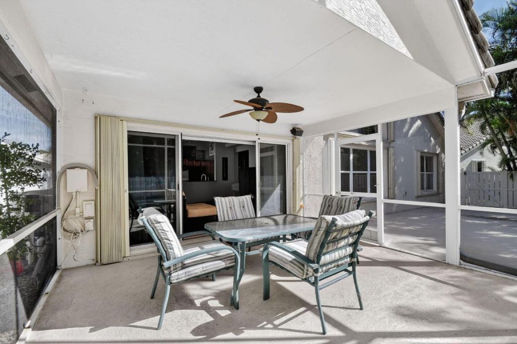 2725 Pointe Circle, Greenacres, FL 33413 Photo
