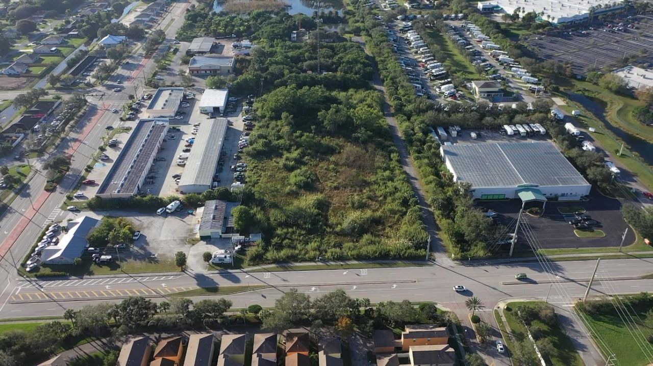 3775 SE Jennings Road, Port Saint Lucie, FL 34952 Photo