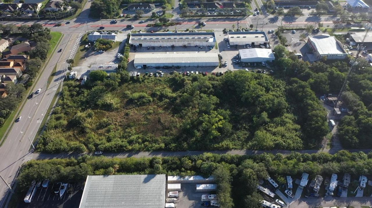 3775 SE Jennings Road, Port Saint Lucie, FL 34952 Photo