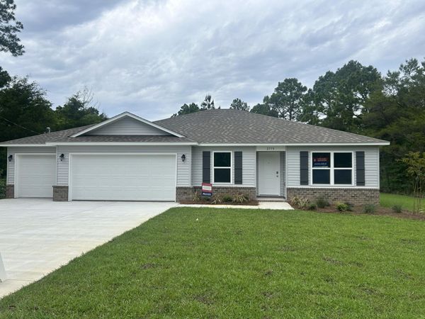 2799 Greene Three Road, Navarre, FL 32566
