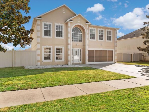 7716 PARK HILL AVENUE, LEESBURG, FL 34748