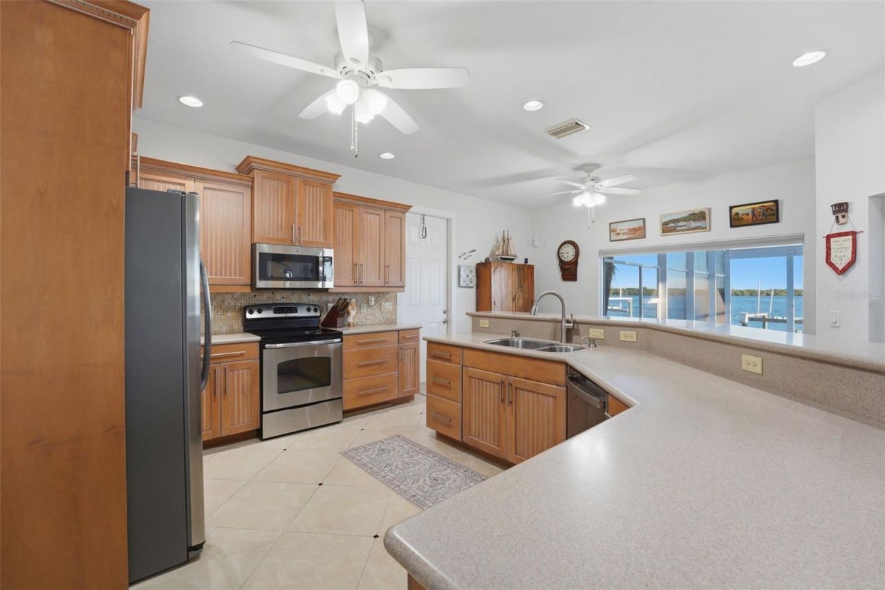 3260 Peace River Drive, Punta Gorda, FL 33983 Photo