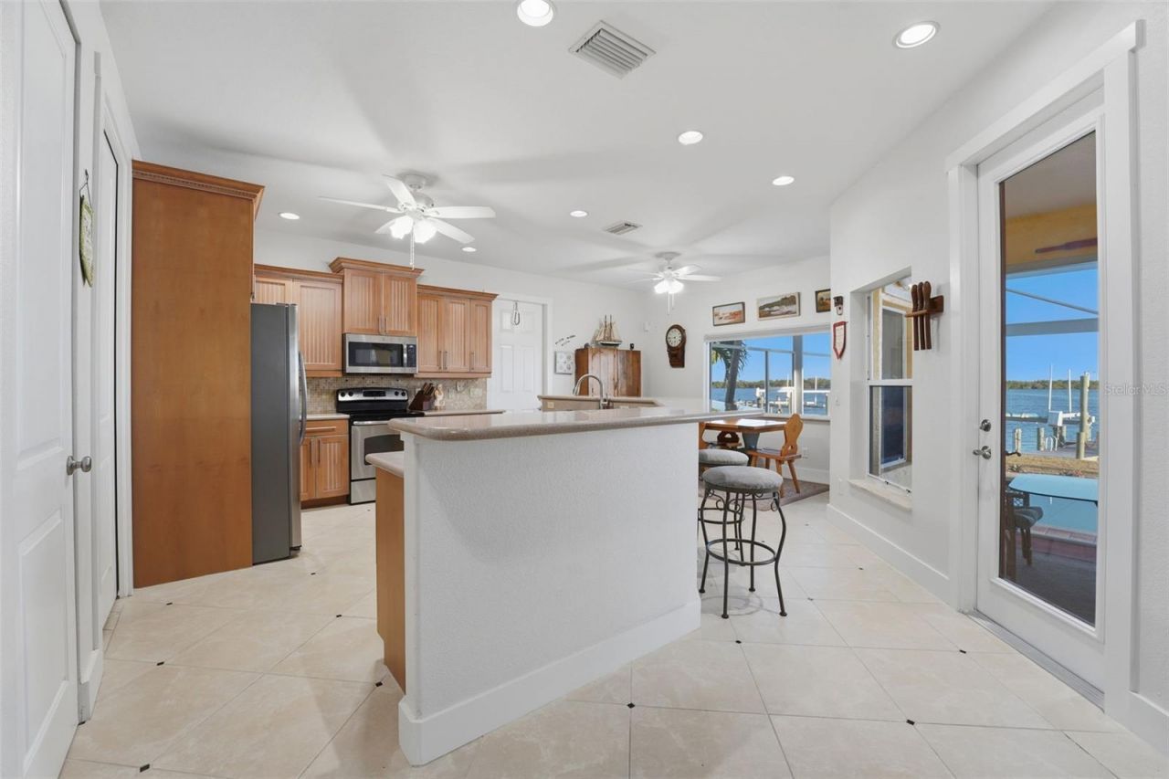 3260 Peace River Drive, Punta Gorda, FL 33983 Photo