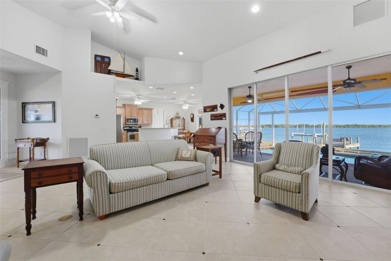 3260 Peace River Drive, Punta Gorda, FL 33983 Photo