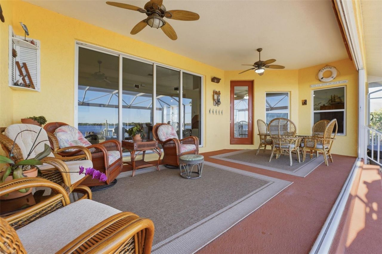 3260 Peace River Drive, Punta Gorda, FL 33983 Photo