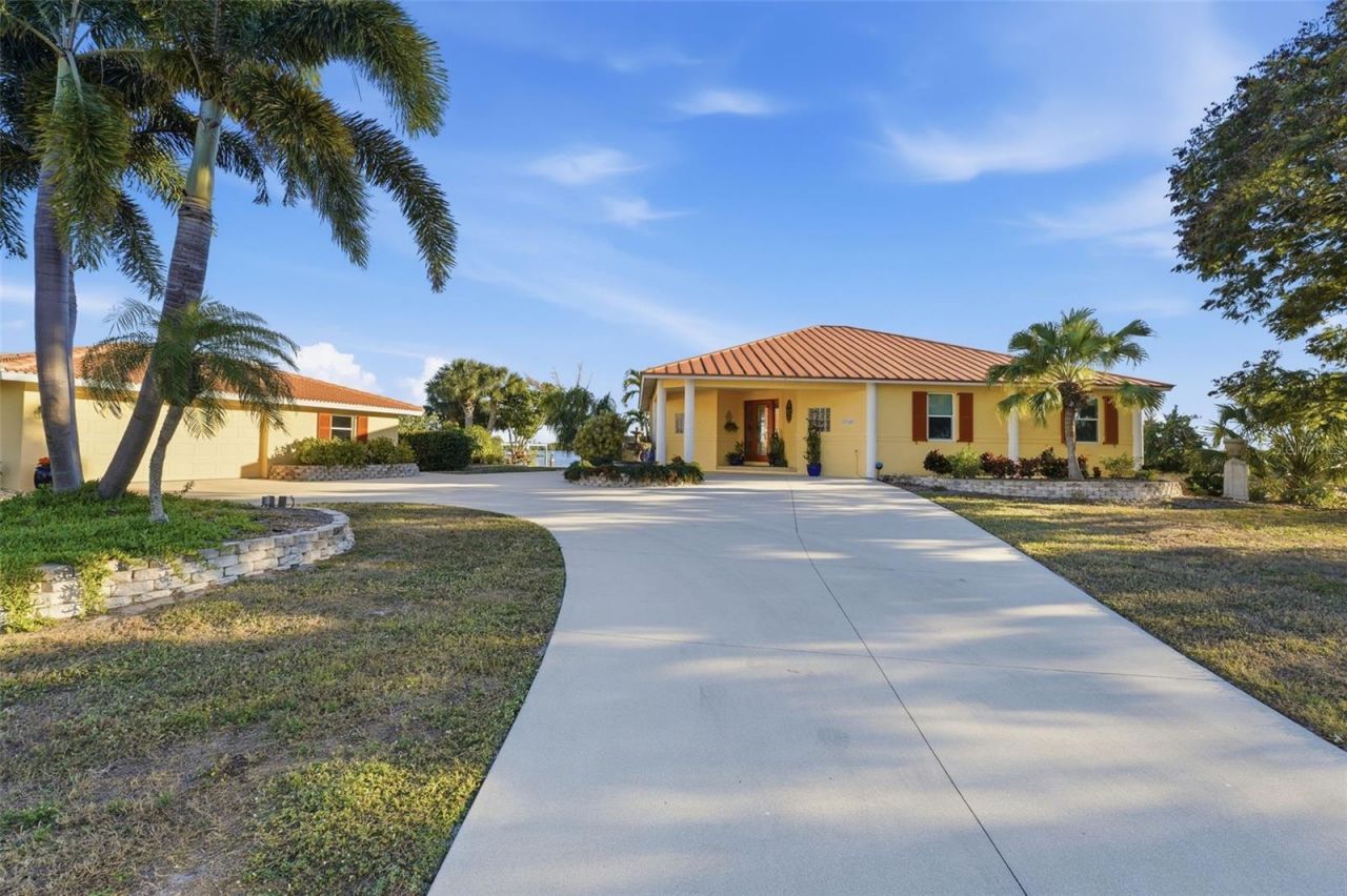 3260 Peace River Drive, Punta Gorda, FL 33983 Photo