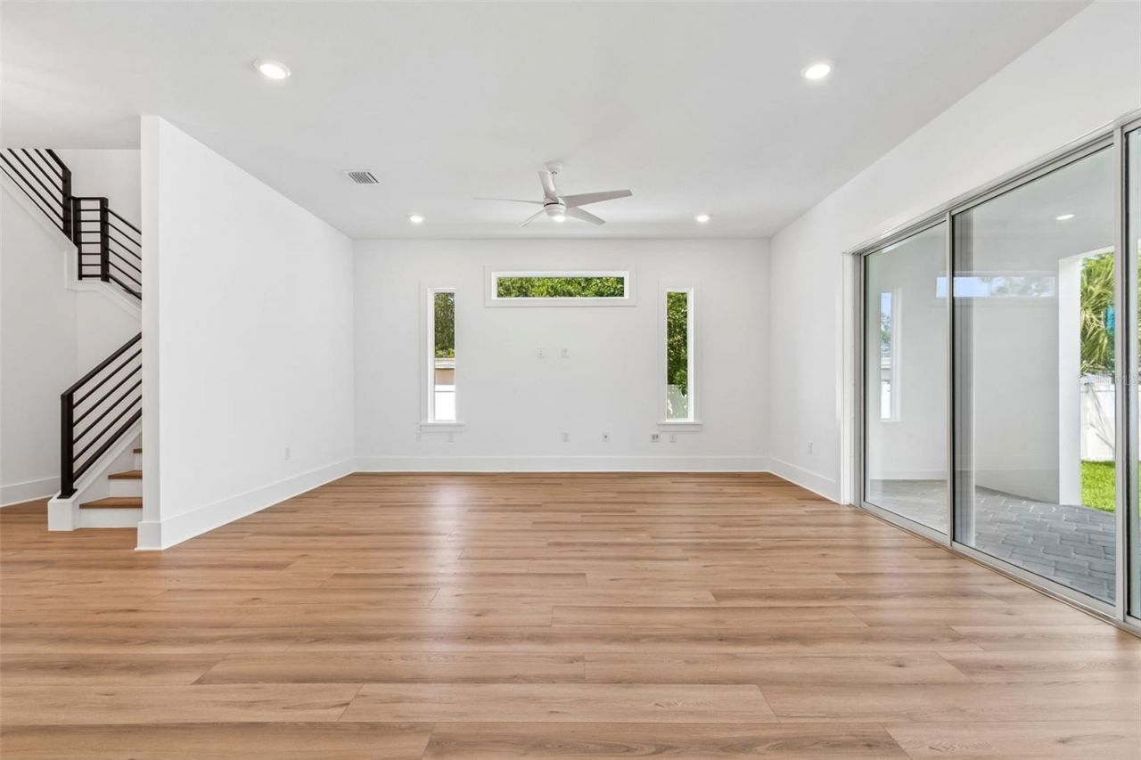 2923 W Elrod Avenue, Tampa, FL 33611 Photo