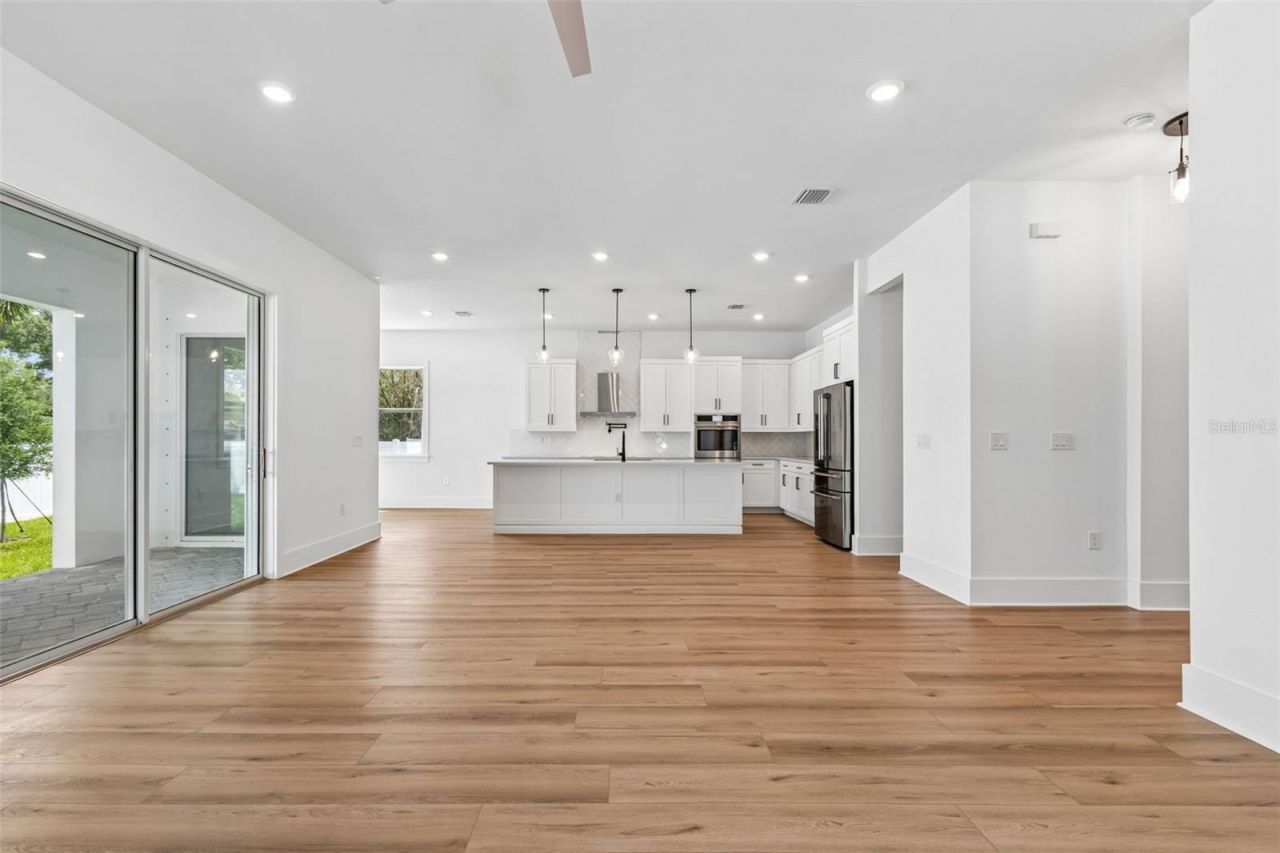 2923 W Elrod Avenue, Tampa, FL 33611 Photo