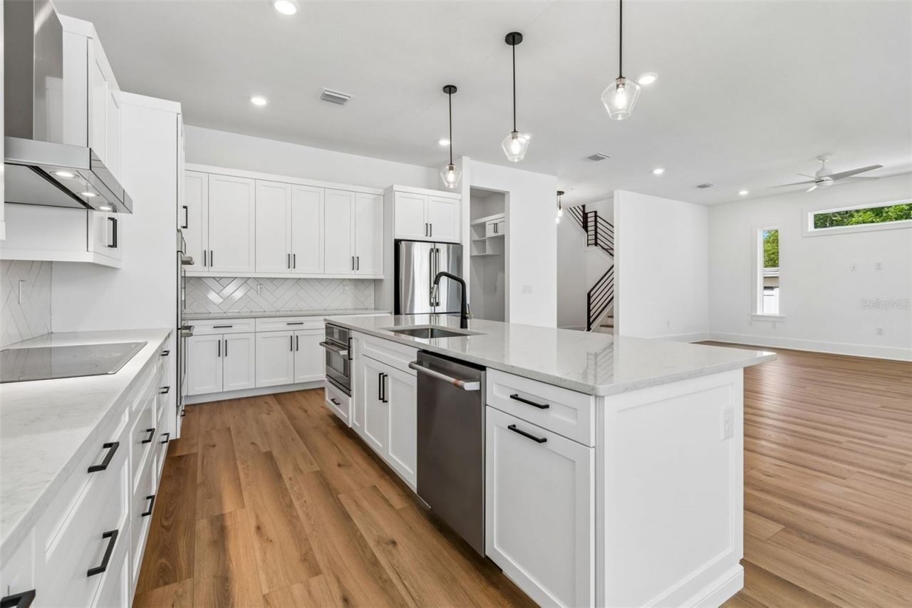 2923 W Elrod Avenue, Tampa, FL 33611 Photo