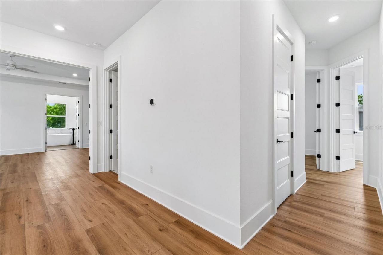 2923 W Elrod Avenue, Tampa, FL 33611 Photo