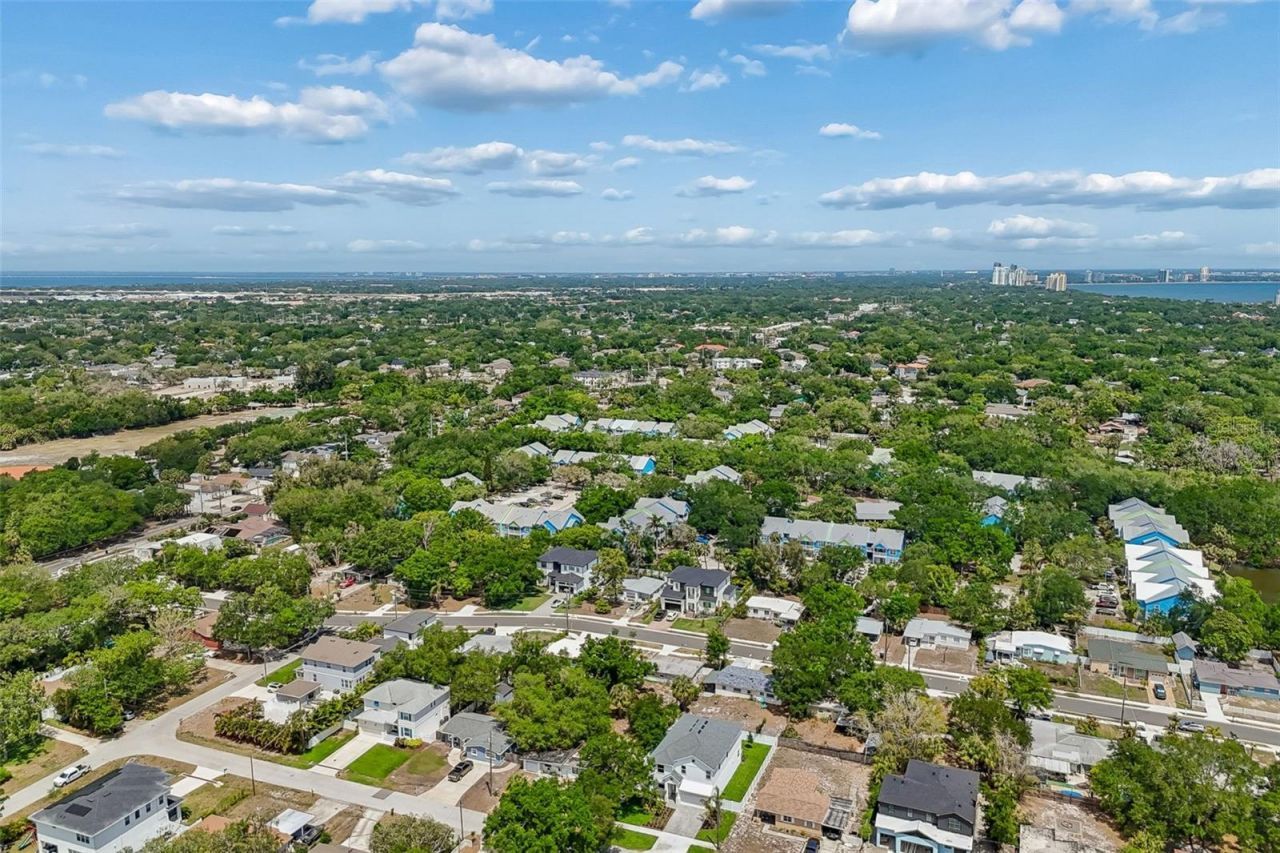 2923 W Elrod Avenue, Tampa, FL 33611 Photo