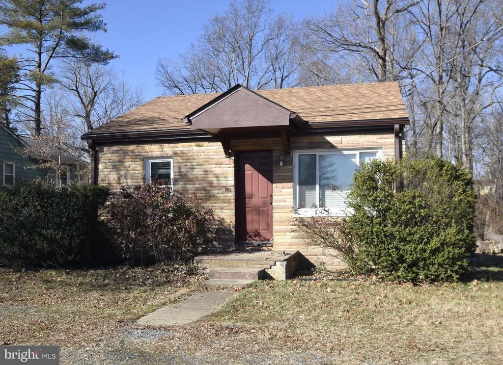 191 Deacon Road, Fredericksburg, VA 22405 Main Photo