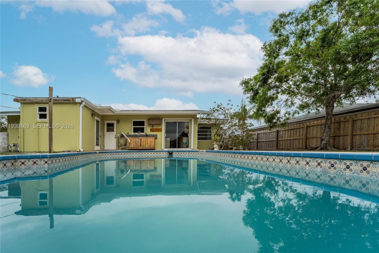 607 N Coconut Ave N, Port Saint Lucie, FL 34952 Photo