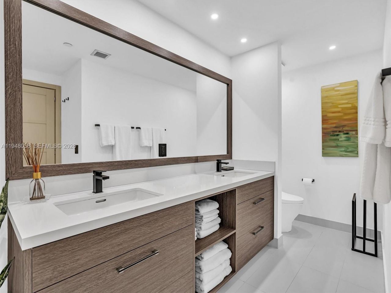 3340 NE 190th St, Unit 704, Aventura, FL 33180 Photo