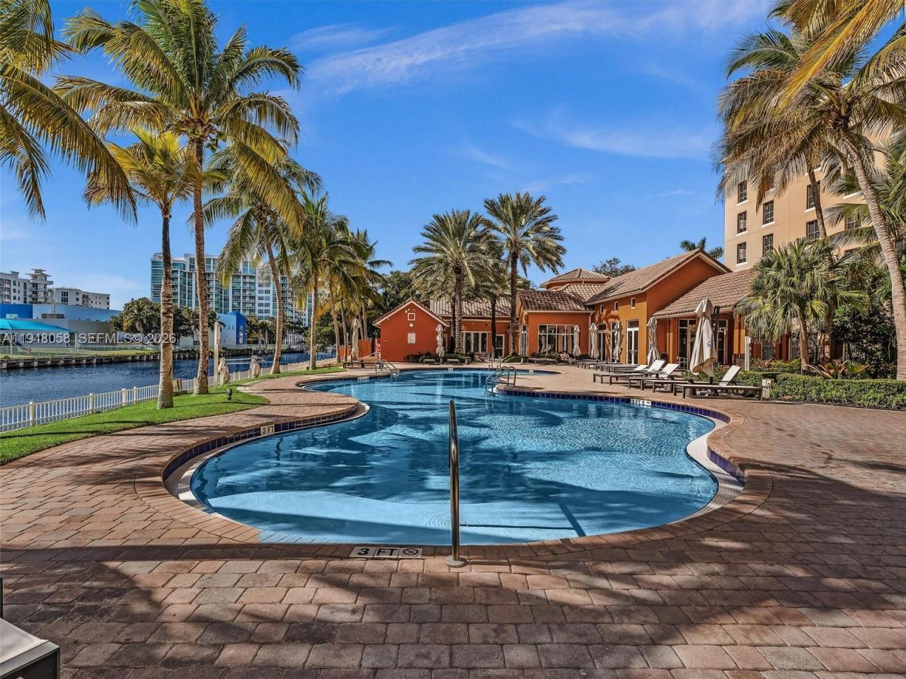 3340 NE 190th St, Unit 704, Aventura, FL 33180 Photo