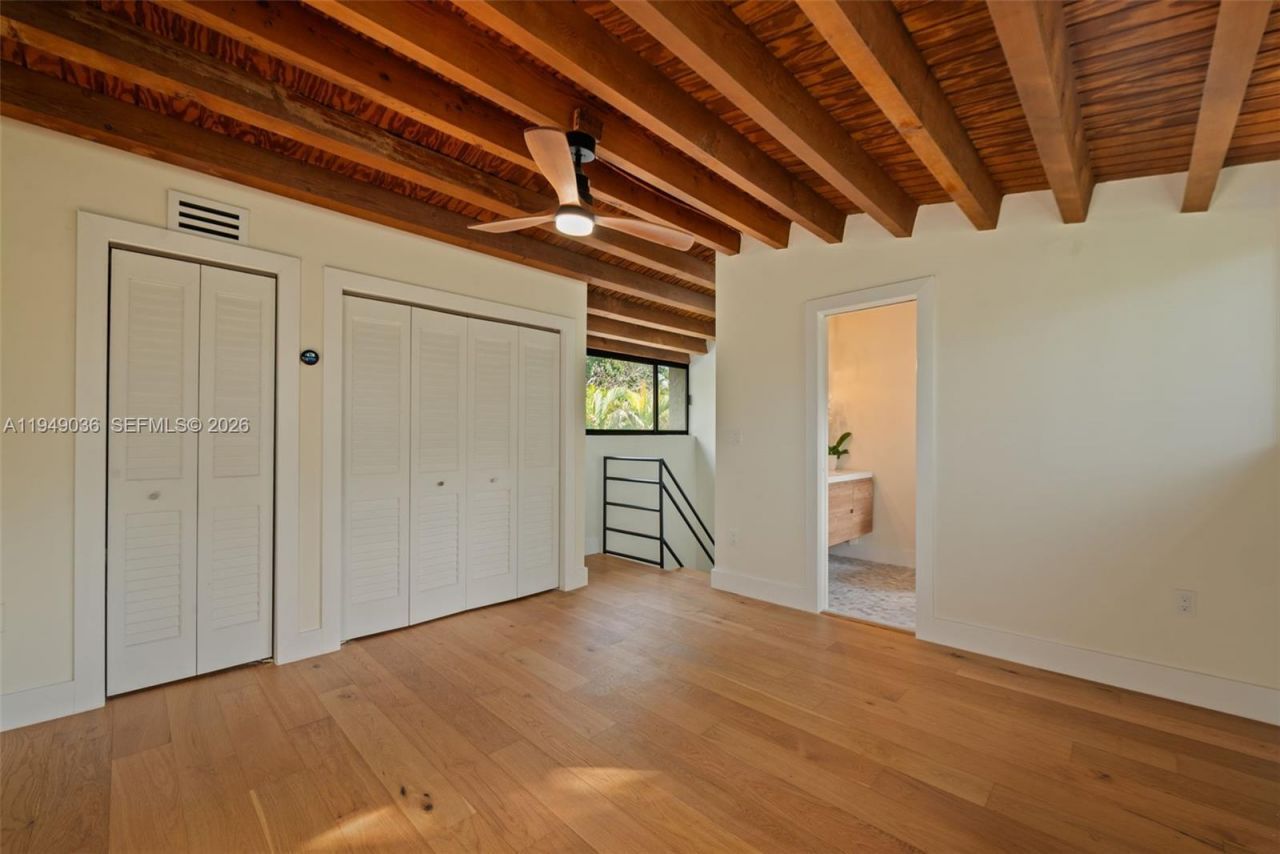 3076 Mcdonald St, Unit B, Miami, FL 33133 Photo