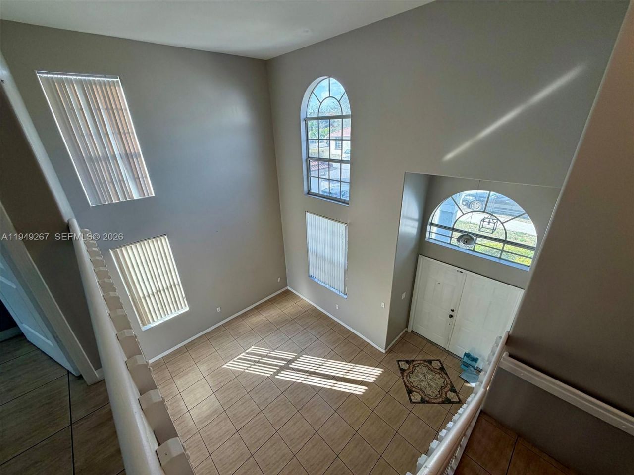 15364 SW 32nd Ter, Miami, FL 33185 Photo