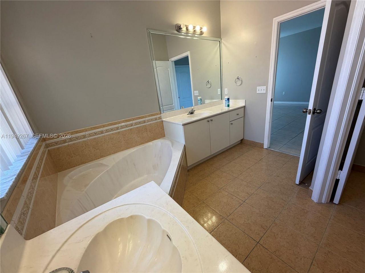 15364 SW 32nd Ter, Miami, FL 33185 Photo