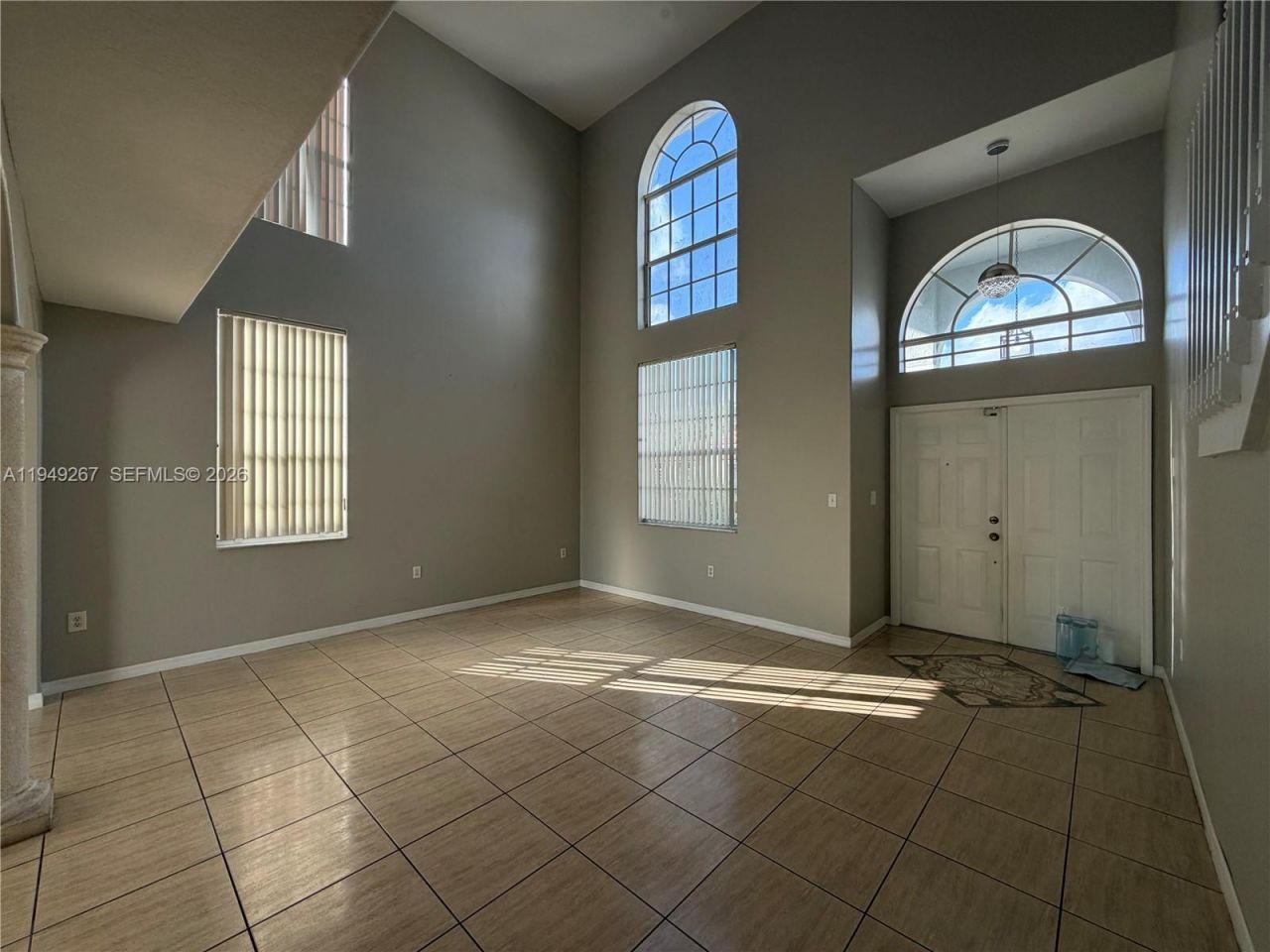 15364 SW 32nd Ter, Miami, FL 33185 Photo