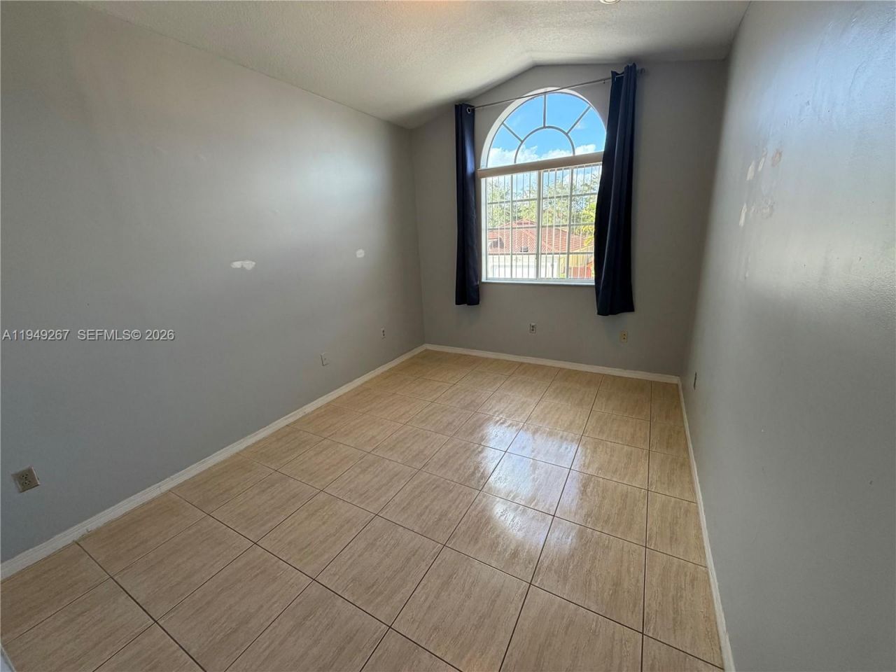 15364 SW 32nd Ter, Miami, FL 33185 Photo