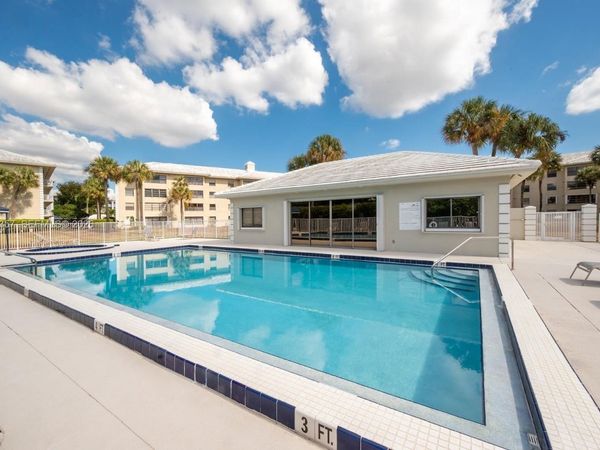 3515 Village Blvd, Unit 206, West Palm Beach, FL 33409