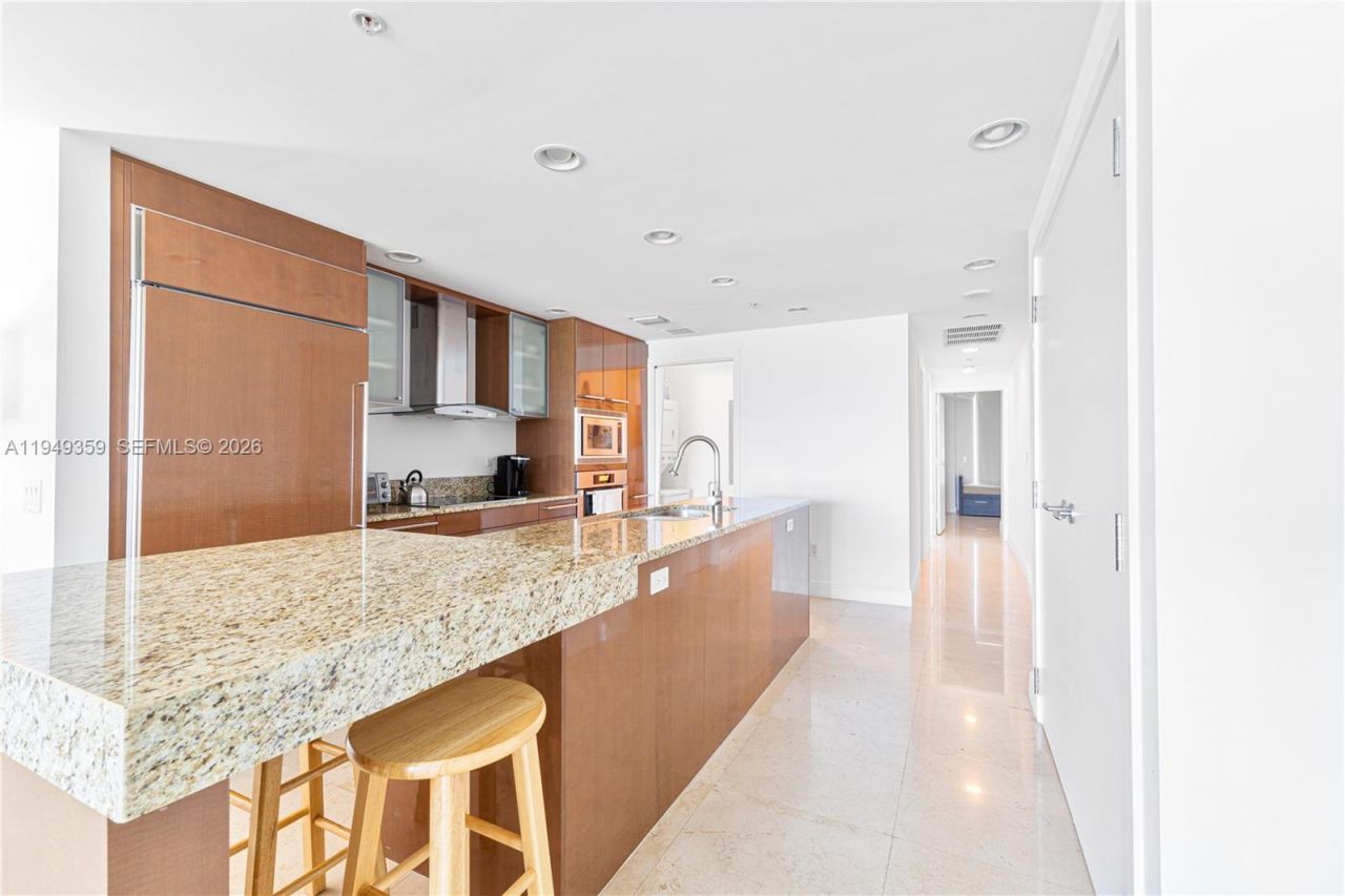 3801 Collins Ave, Unit 1105, Miami Beach, FL 33140 Photo