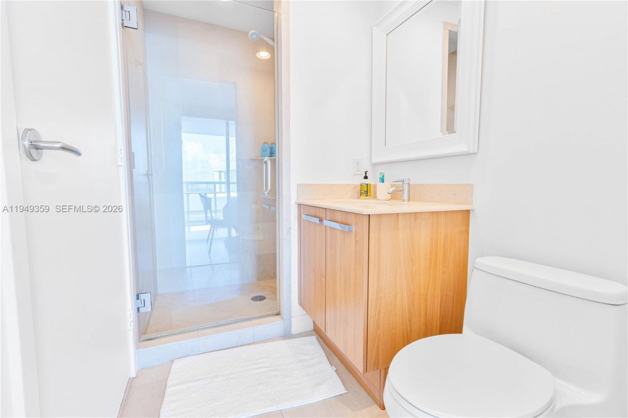 3801 Collins Ave, Unit 1105, Miami Beach, FL 33140 Photo