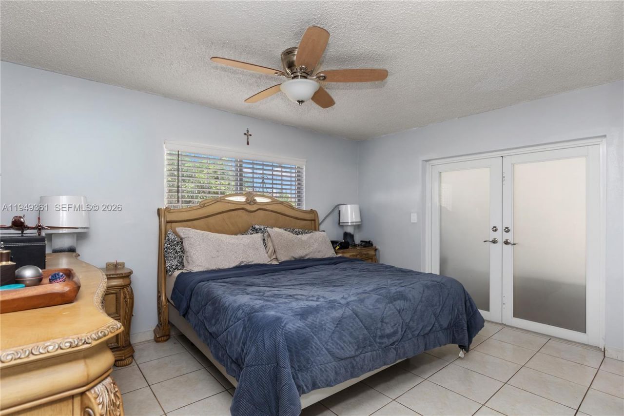 1211 NW 179th St, Miami Gardens, FL 33169 Photo