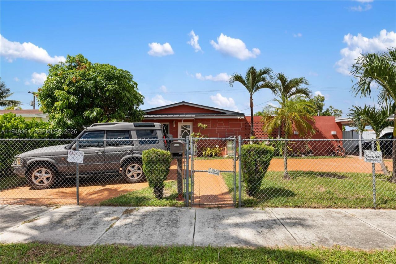 1211 NW 179th St, Miami Gardens, FL 33169 Photo