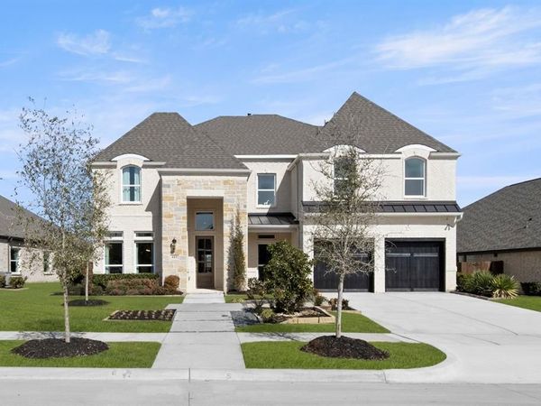 613 Majestic Oak Lane, Waxahachie, TX 75165