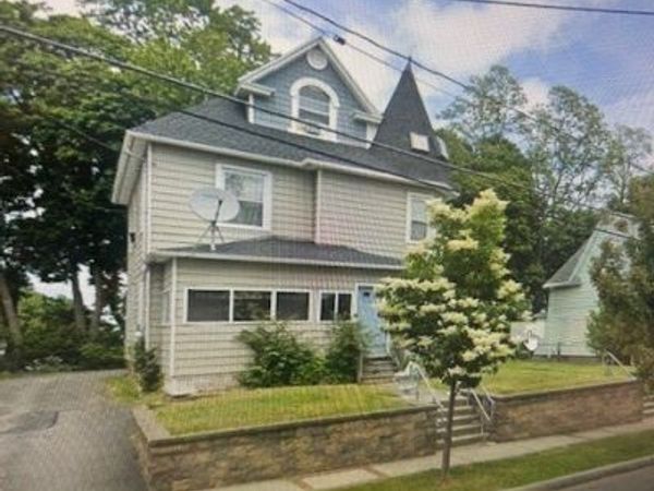 16 Stutson Street, Rochester, NY 14612