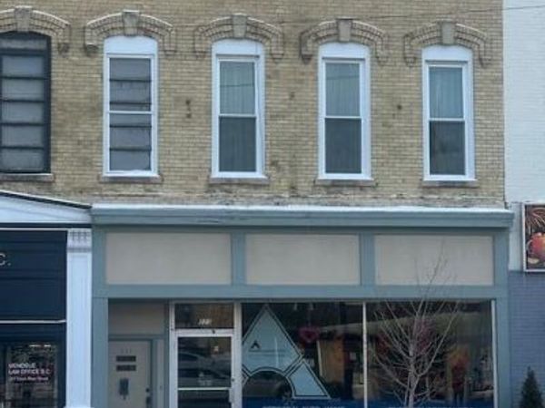 223/225 S Main STREET, Jefferson, WI 53549