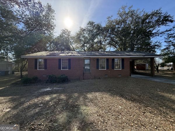 1612 Knox Street, Dublin, GA 31021