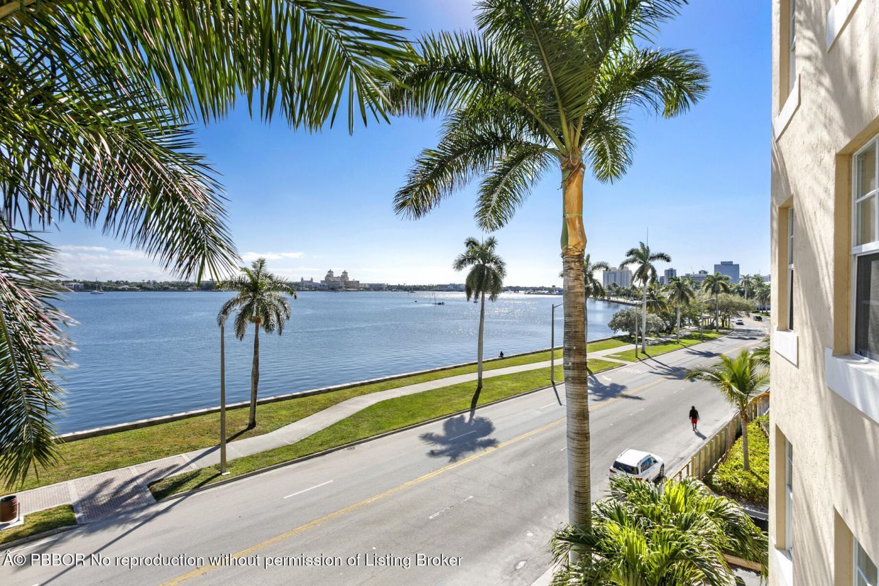 1801 N Flagler Drive, Unit 401, West Palm Beach, FL 33407 Photo