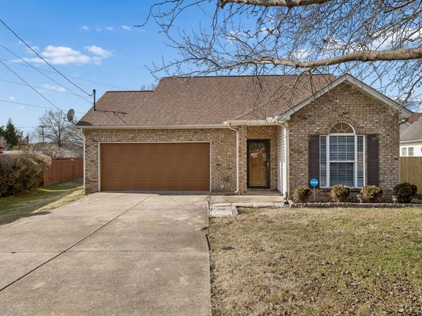 4904 Hickory Woods E, Antioch, TN 37013