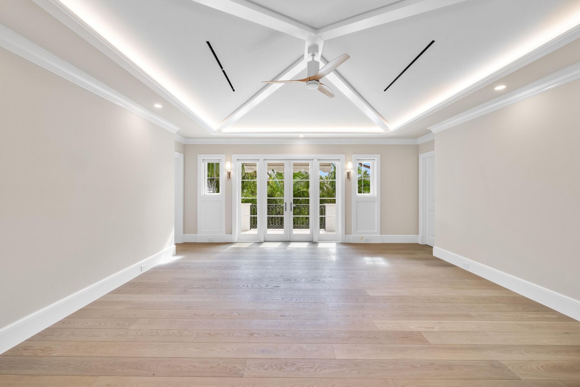 350 Seabreeze Avenue, Palm Beach, FL 33480 Photo