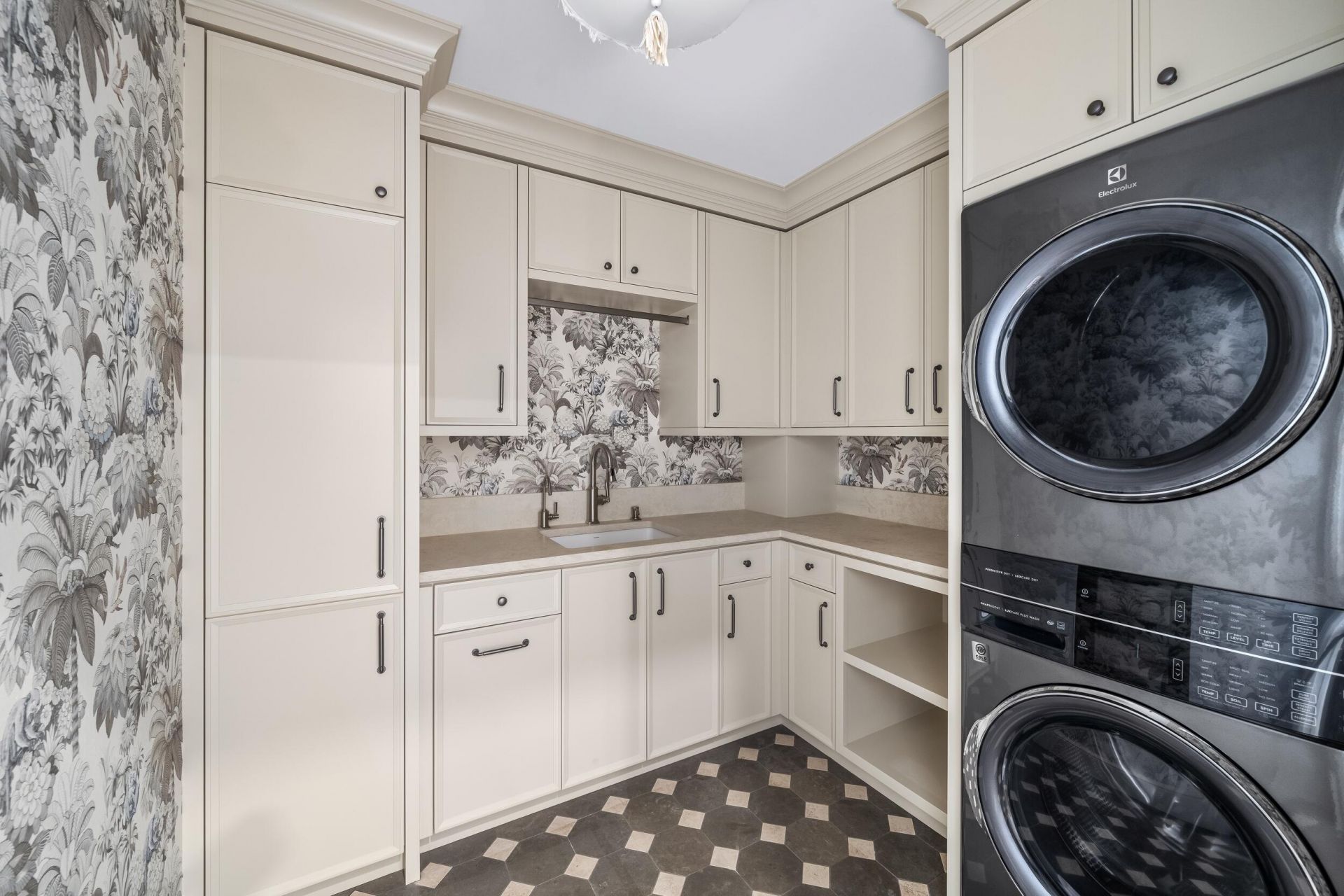 350 Seabreeze Avenue, Palm Beach, FL 33480 Photo