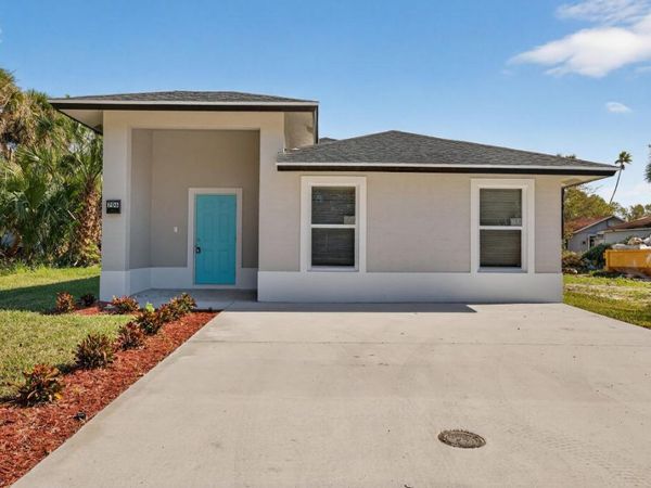 706 Dundas Court, Fort Pierce, FL 34950