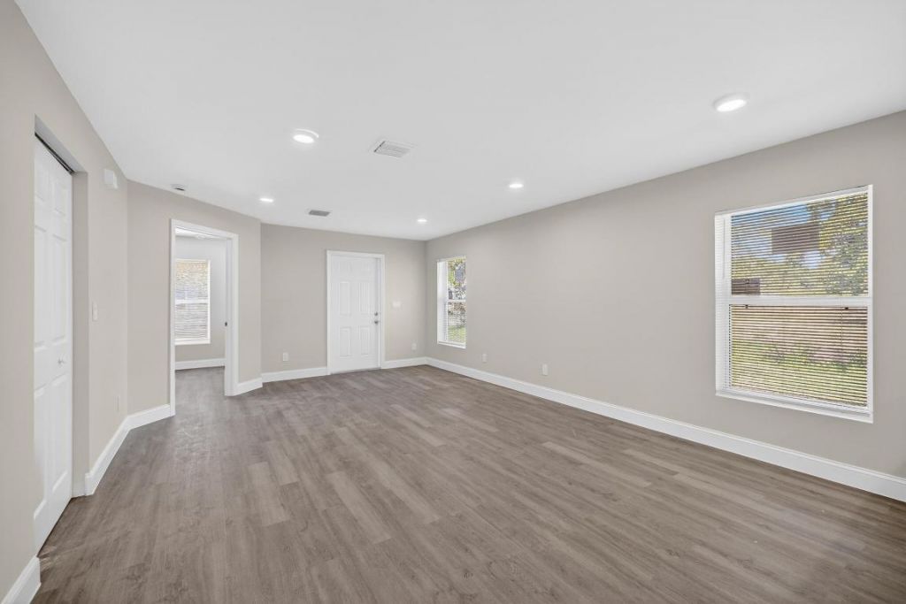 706 Dundas Court, Fort Pierce, FL 34950 Photo