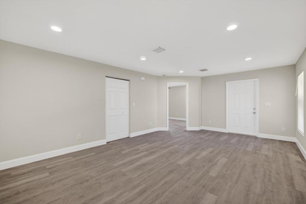 706 Dundas Court, Fort Pierce, FL 34950 Photo