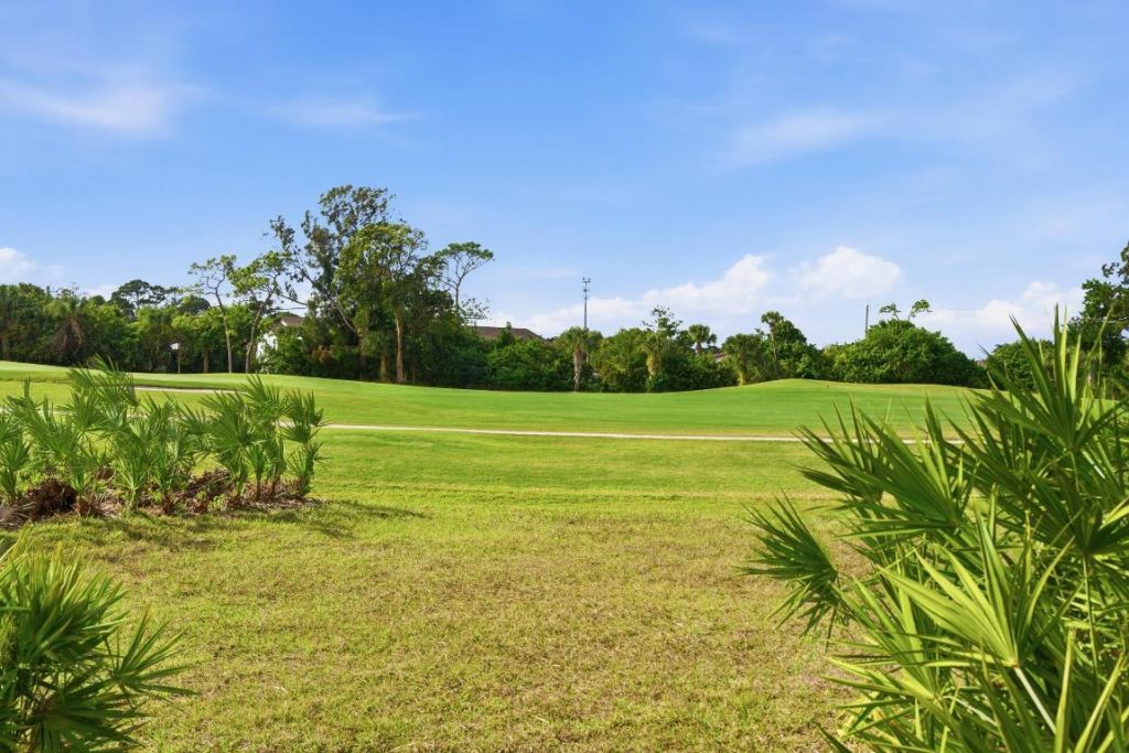 5081 SE Burning Tree Circle, Stuart, FL 34997 Photo