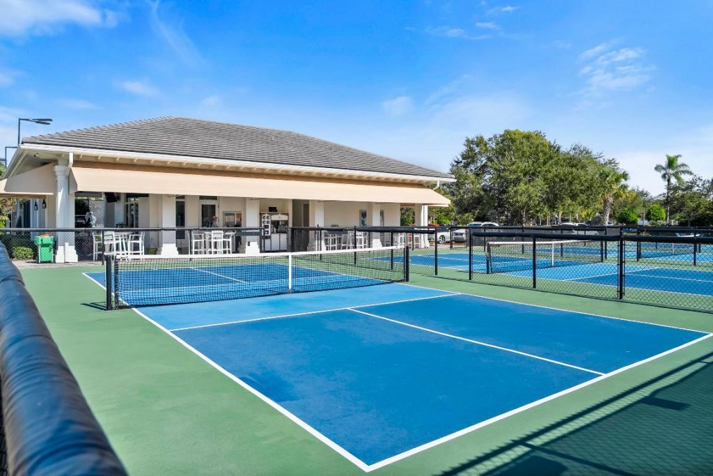 5081 SE Burning Tree Circle, Stuart, FL 34997 Photo