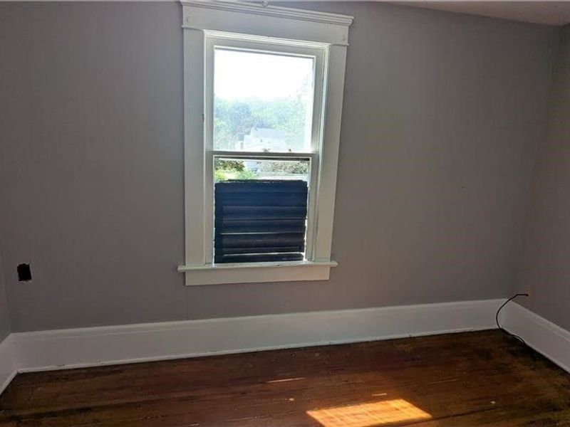 2242 East Avenue, Akron, OH 44314 Photo 12