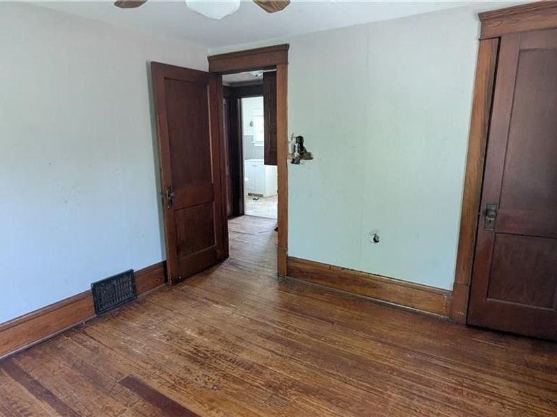 2242 East Avenue, Akron, OH 44314 Photo 15