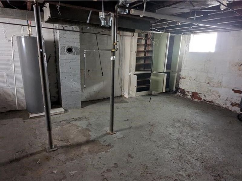 2242 East Avenue, Akron, OH 44314 Photo 25