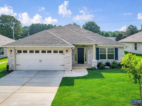 107 Sidney Ruth Drive, New Market, AL 35761