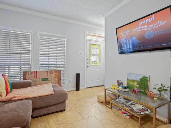 715 22 1/2 ST, Unit 101, Austin, TX 78705