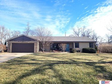 1272 N 8th Street, Seward, NE 68434