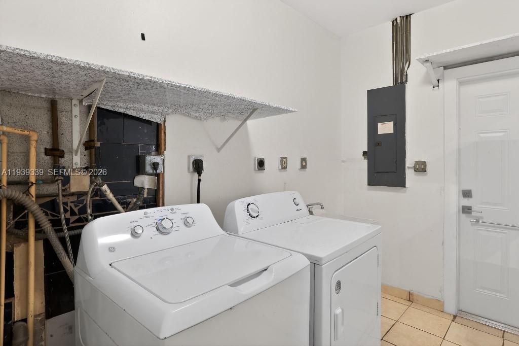 9900 SW 164th Ter, Miami, FL 33157 Photo